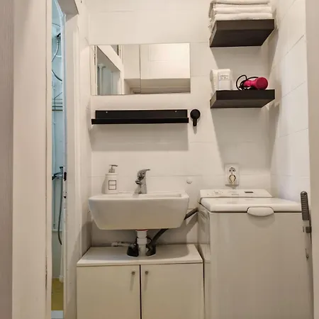 Sweet In Center Belgrad